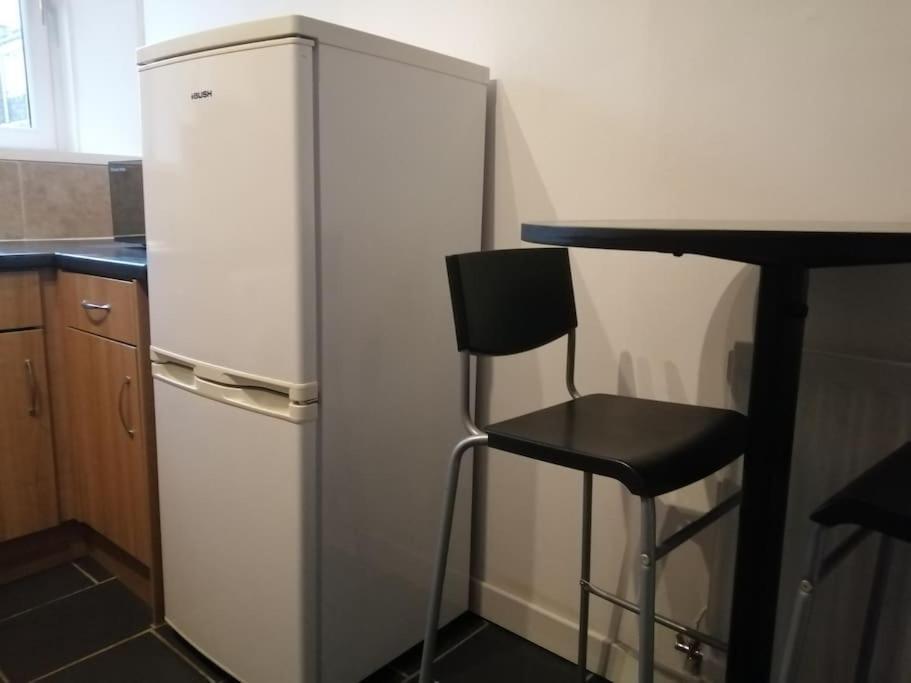 Appartamento Stylish One Bed Flat With Private Parking Aberdeen Esterno foto